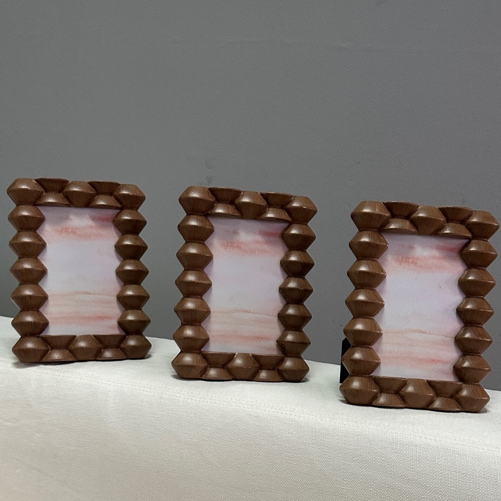 Ashland Frames (3)